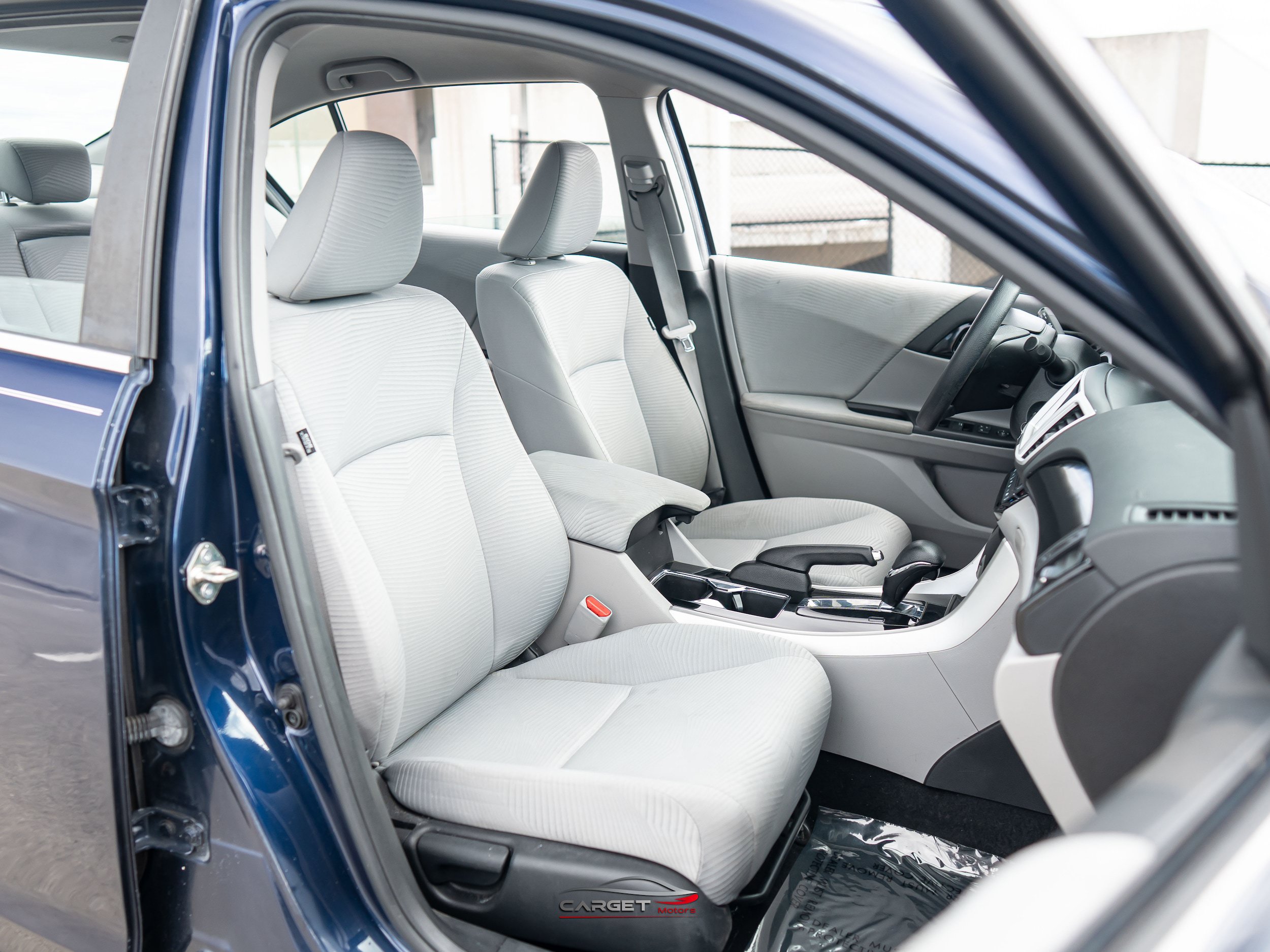 Used 2017 Honda Accord LX image 15