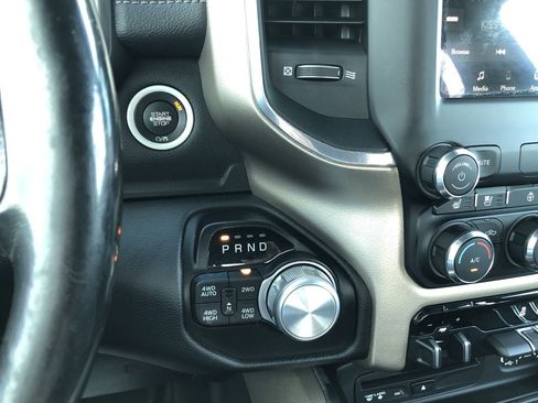 Used 2019 RAM 1500 Laramie w/ Sport Appearance Package image 18