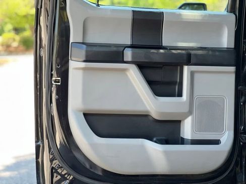 Used 2015 Ford F150 XL w/ Equipment Group 101A Mid AWD/4WD image 14