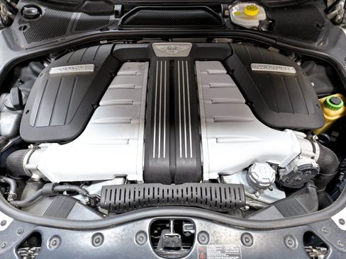 Used 2015 Bentley Flying Spur W12 AWD/4WD image 57