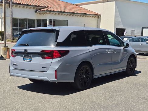 New 2026 Honda Odyssey Sport-L image 11