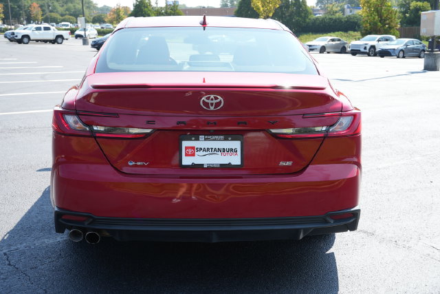 Used 2025 Toyota Camry SE FWD image 6