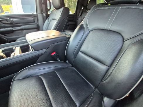 Used 2022 RAM 1500 Limited AWD/4WD image 13