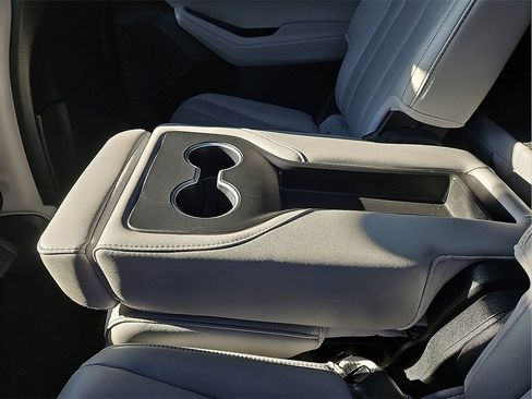 Used 2023 Acura MDX Technology image 12