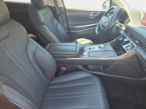 Used 2024 Genesis GV80 2.5T AWD/4WD image 10