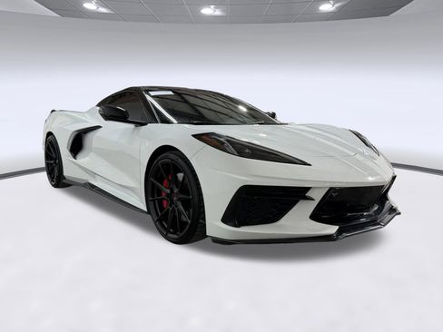 Used 2023 Chevrolet Corvette Stingray Preferred Conv w/ Z51 Performance Package RWD image 25