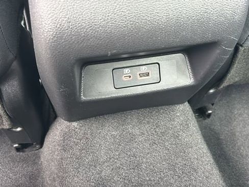 Used 2025 Nissan Altima 2.5 SV FWD image 8