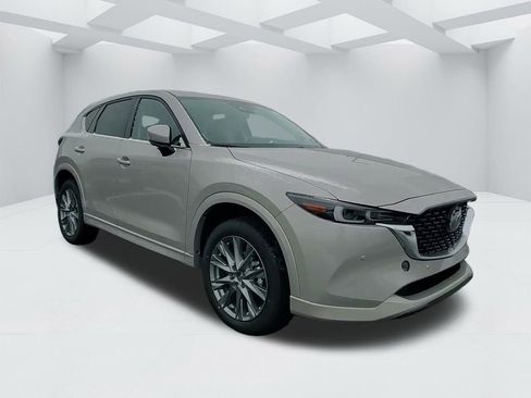 New 2025 MAZDA CX-5 AWD 2.5 S w/ Premium Plus Pkg image 3