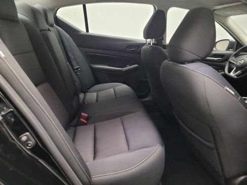 Used 2023 Nissan Altima 2.5 SV FWD image 19