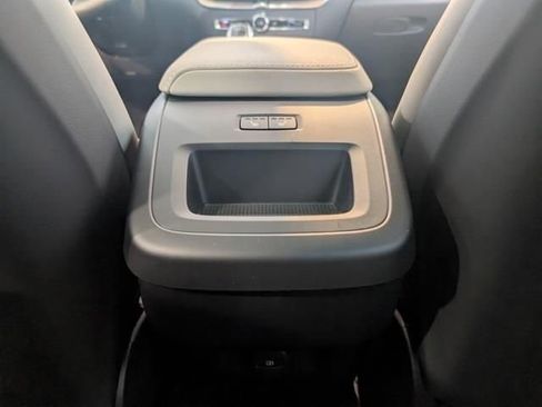 New 2026 Volvo XC60 B5 Plus w/ Protection Package Premier image 25