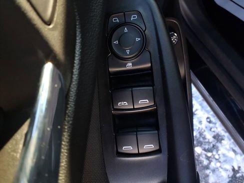 Used 2023 Chevrolet TrailBlazer RS w/ Sun and Liftgate Package image 16