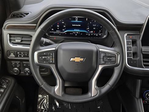 Used 2023 Chevrolet Tahoe LT w/ Luxury Package image 24