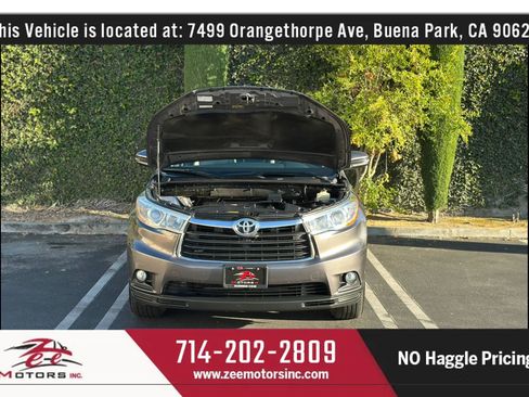 Used 2016 Toyota Highlander XLE AWD/4WD image 15