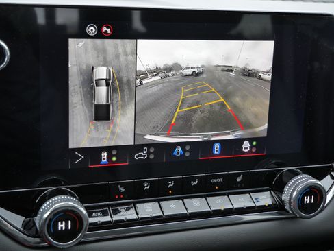 New 2026 GMC Canyon Elevation w/ Convenience Package image 9