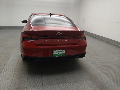 Used 2023 Hyundai Elantra SEL image 6