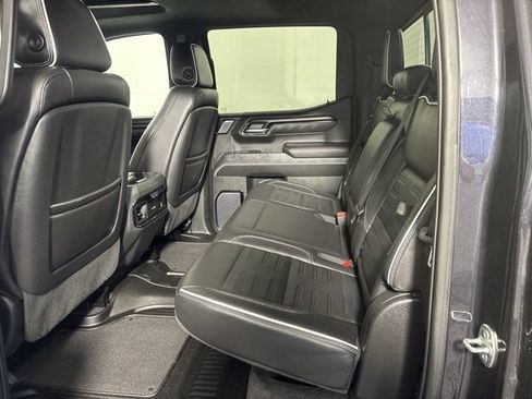Used 2023 GMC Sierra 1500 AT4X AWD/4WD image 26