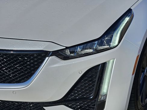 Certified 2022 Cadillac CT5 Sport w/ Climate Package image 10