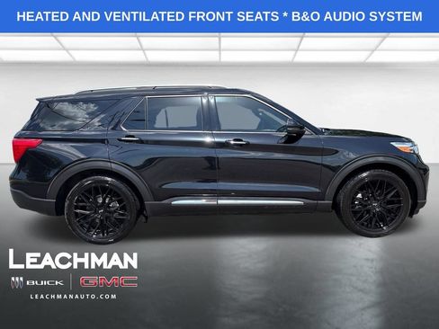 Used 2020 Ford Explorer Limited RWD image 2