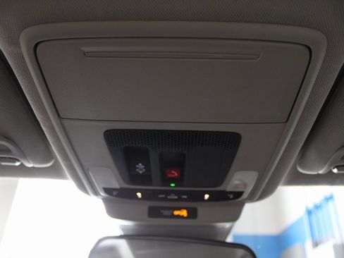 Certified 2023 Honda Accord EX image 38