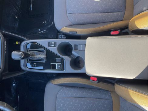 Certified 2025 Subaru Crosstrek 2.5i Sport w/ Crosstrek Mirror Package image 28