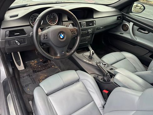 Used 2009 BMW M3 Convertible 2D image 26