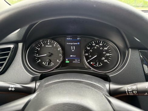 Used 2018 Nissan Rogue S image 56