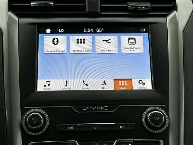 Used 2019 Ford Fusion SE FWD image 14