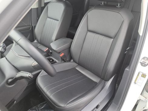 Used 2024 Volkswagen Tiguan Wolfsburg Edition AWD/4WD image 16