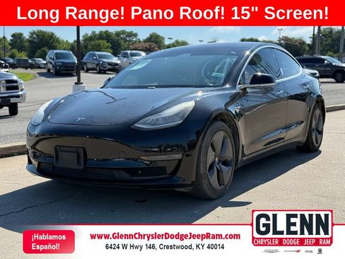 Used 2018 Tesla Model 3 Long Range RWD image 1