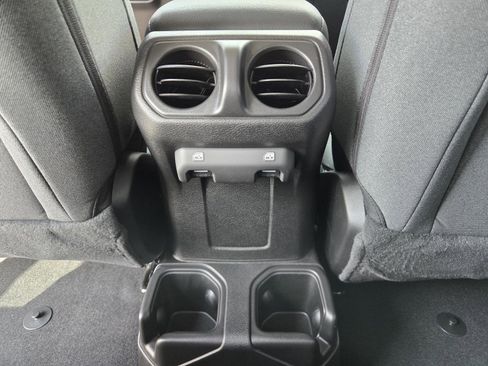 New 2026 Jeep Wrangler Unlimited Sport image 30