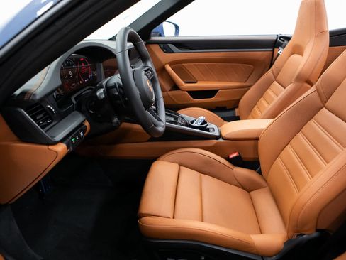 New 2026 Porsche 911 Carrera image 16