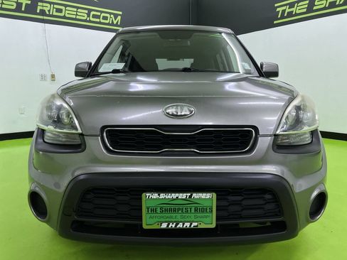Used 2013 Kia Soul FWD image 3