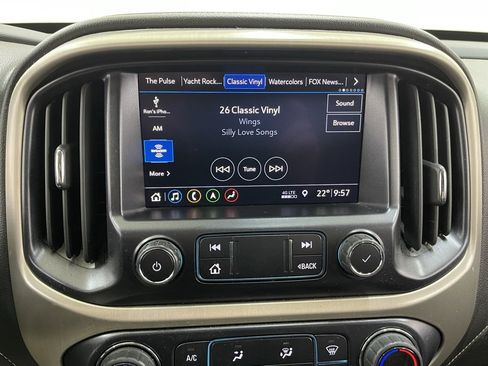 Used 2021 GMC Canyon Denali image 25