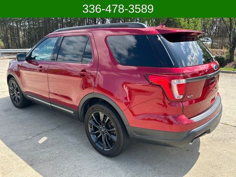 Used 2019 Ford Explorer XLT w/ Equipment Group 202A image 3