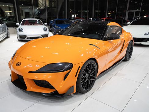 Used 2021 Toyota Supra Premium w/ Driver Assist Package image 33