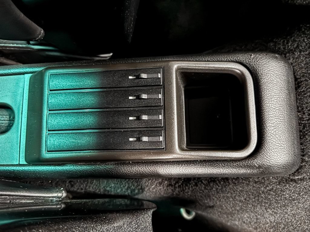 Used 1997 Porsche 911 GT3 RS image 88