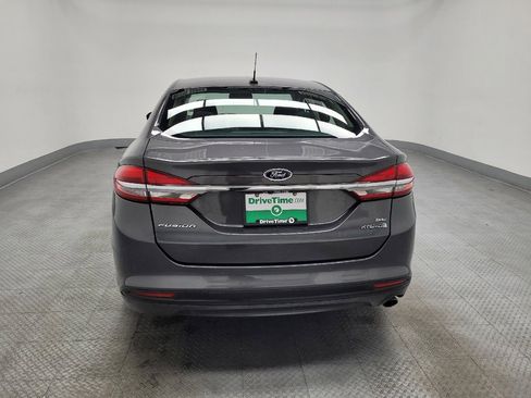 Used 2018 Ford Fusion SE image 6