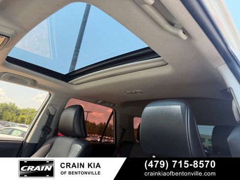 Used 2016 Toyota 4Runner SR5 Premium RWD image 21