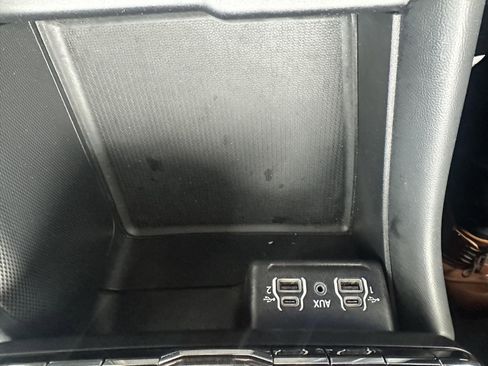 Used 2024 Dodge Durango GT image 27