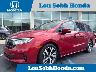 Certified 2024 Honda Odyssey Touring video 1