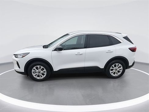 Certified 2024 Ford Escape Active image 2