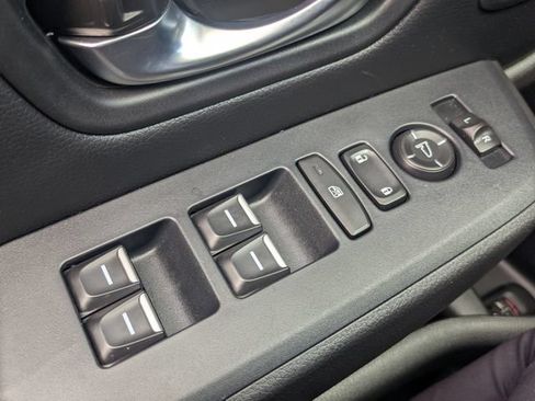 Used 2023 Honda Pilot EX-L image 22