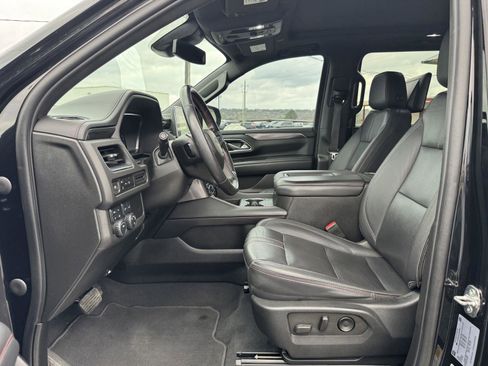 Used 2023 Chevrolet Suburban RST AWD/4WD image 29