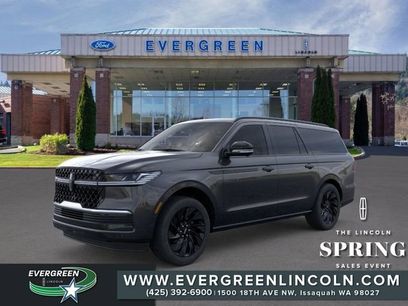 New 2025 Lincoln Navigator L Reserve w/ Jet Appearance Package