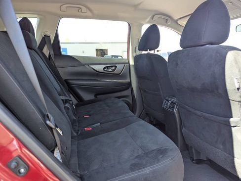 Used 2014 Nissan Rogue SV AWD/4WD image 33