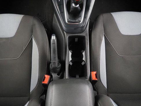 Used 2018 Ford Focus ST image 22