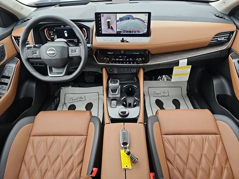 New 2026 Nissan Rogue Platinum w/ Tech Package image 12