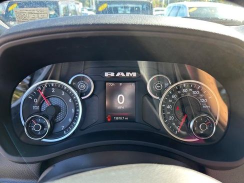 Used 2024 RAM 2500 Big Horn w/ Bed Utility Group image 23