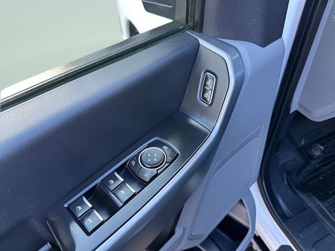 Used 2024 Ford F350 XLT AWD/4WD image 28