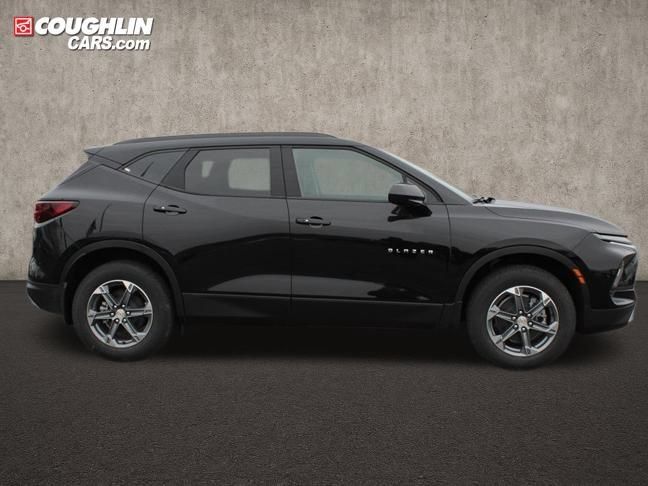 New 2025 Chevrolet Blazer LT w/ Convenience Package AWD/4WD 360° Tour
